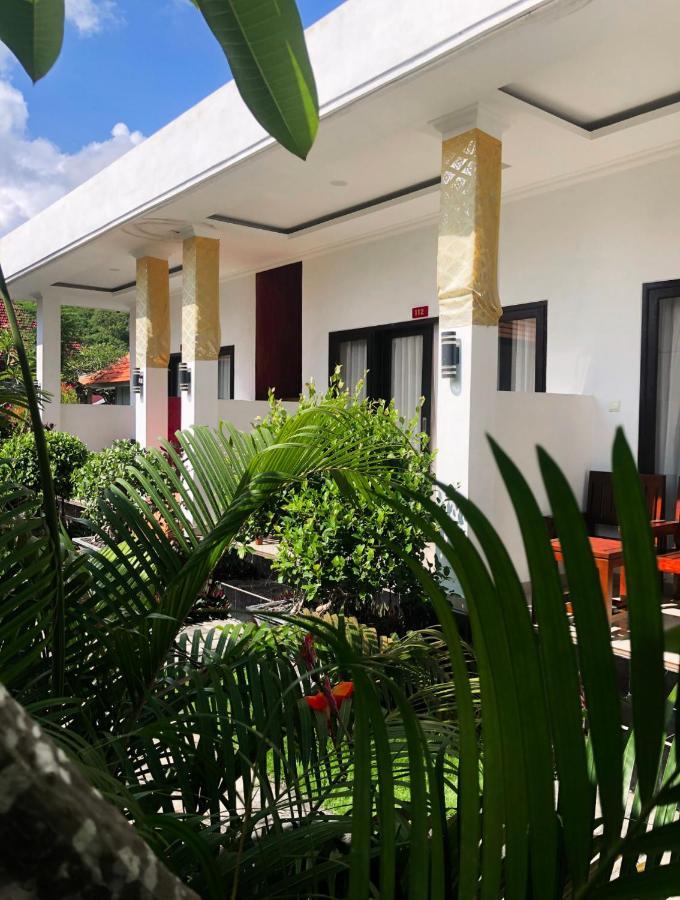 Juan Beach Bungalow Batununggul Exteriör bild